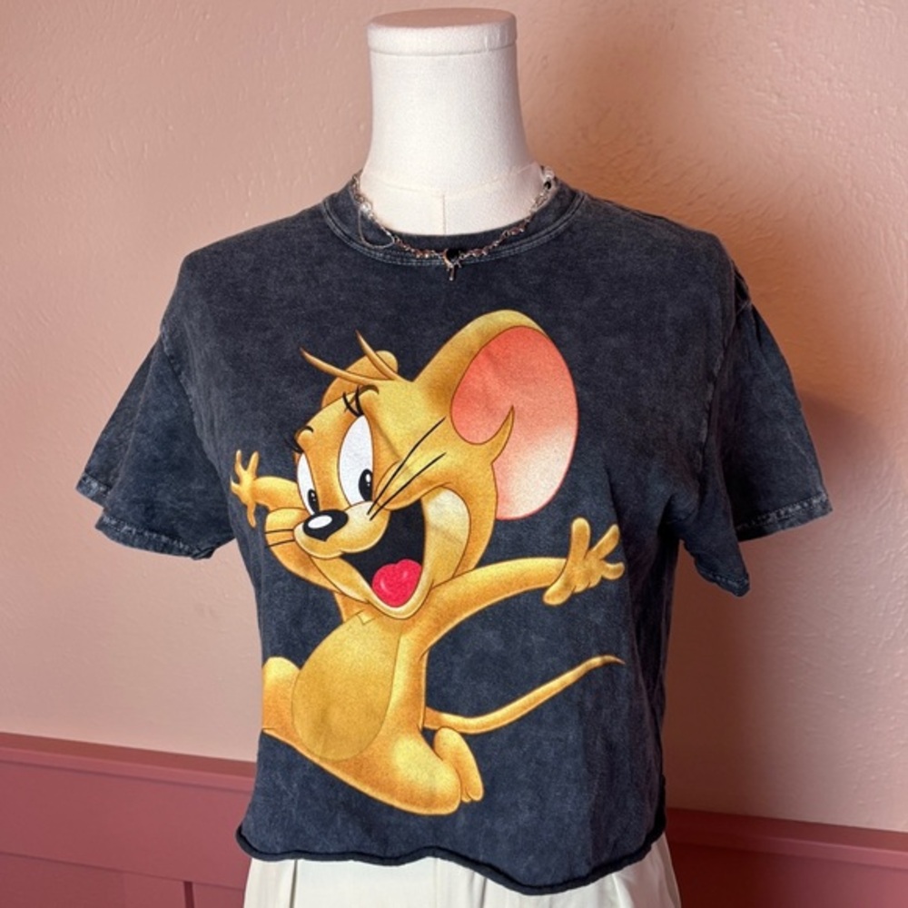 y2k tom and jerry crop sz small washed dark grey 2000s cartoon kidcore